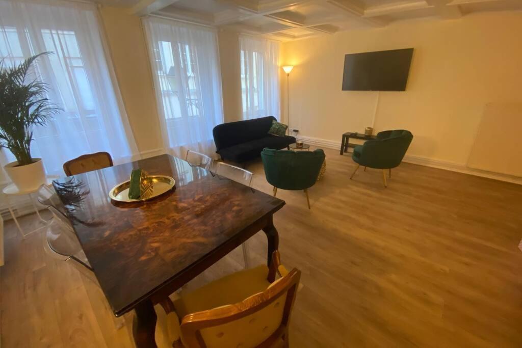 Esprit Coco, 130m2 De Charme Unique Au Coeur De *