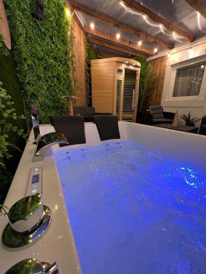 Appartement Esprit Coco, 130m2 De Charme Unique Au Coeur De